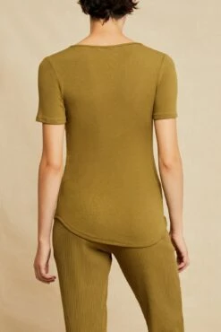 Itana Dream Rib Tee - Matcha -AGOLDE Shop 0018 Short Sleeve Itana Matcha 0316 Web 30b75299 e0ce 498b 9006 59e206aa9a0d