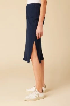 Vindy Paris Rib Skirt - Ocean 7 Vindy Paris Rib Skirt - Ocean -AGOLDE Shop 0054 Vindy Ocean 2 38a3a3a9 fbab 4320 9029 d3a29b5ca45d