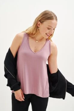Sabel Dream Knit Tank - Lilac