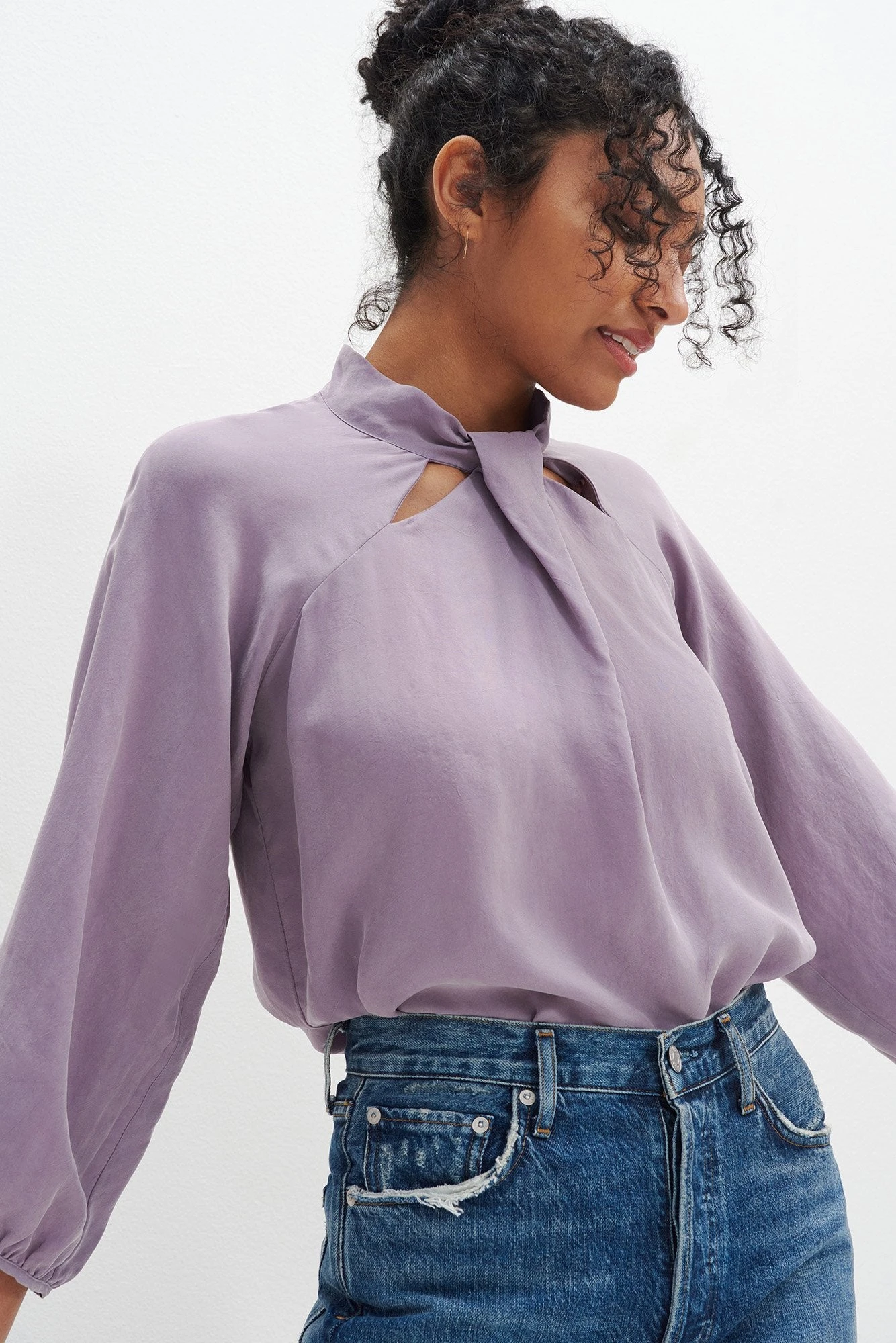 Papillon 3/4 Sleeve Blouse - Lilac 3 Papillon 3/4 Sleeve Blouse - Lilac - Image 3