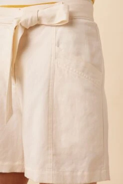 Milo Femme Fête Short - Salt -AGOLDE Shop 0341 Milo Short Salt 4