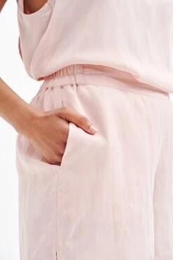 Palo Cottonseed Cupro Shorts - Rose 11 Palo Cottonseed Cupro Shorts - Rose -AGOLDE Shop 0352 Palo Short Rose 1571 web abb42bf6 7b9d 4976 9dfe e12bb6c26365