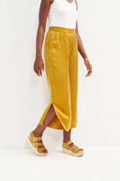 Sol Pant - ReAmour -AGOLDE Shop 0353 Sol Chai 1761 web e28b81cf b2fe 41e6 944b 34fdab5e69b5