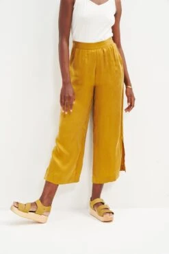 Sol Pant - ReAmour -AGOLDE Shop 0353 Sol Chai 1769 web d92c1128 1849 483e b4d2 598d92abddc6