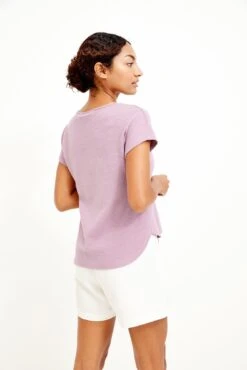 Chessa Scallop Knit Tee - Lavender -AGOLDE Shop 0392 Chessa Lavender 1699 web c8780327 3cb3 4b25 ae50 94a3b4c58c0b