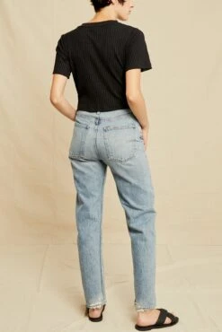 Jeanette Short Sleeve Tee - Black -AGOLDE Shop 0453 Jeanette Black 0393 web 12052d5b 7557 4c10 88b8 41047d31f40d