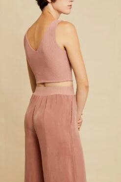 Rosa Paris Rib Tank - Quartz - ReAmour 6 Rosa Paris Rib Tank - Quartz - ReAmour -AGOLDE Shop 0516 Rosa Quartz 0675 9a119b91 64cd 4306 8a0c a70ad6a16e51