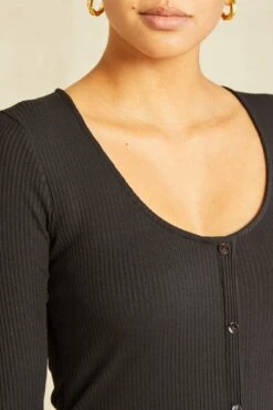 Soraya Paris Rib Dress - Black 7 Soraya Paris Rib Dress - Black -AGOLDE Shop 0530 Soraya Black 1550 web a1cf73ff 9b04 4597 9f63 036f359af1a4