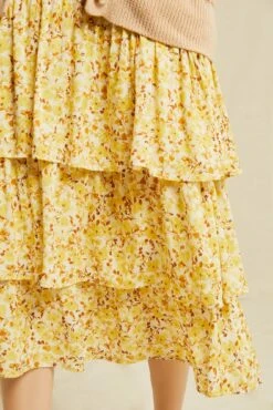 Christy Ecovero Skirt - Dandelion Floral -AGOLDE Shop 0546 Christy Dandelion Floral 1001 web 7c5e724d 0788 4f38 aa35 336bcec27952