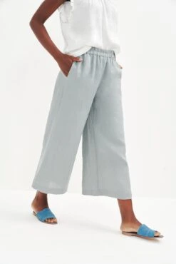 Salice Linen Pants - ReAmour 35 Salice Linen Pants - ReAmour -AGOLDE Shop 0558 Salice Linen Eucalyptus 1280 web 40ef8f57 94e1 4323 a841 be12a290f314