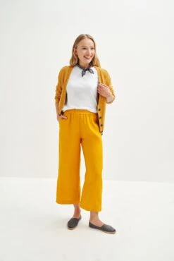 Salice Linen Pants - ReAmour 27 Salice Linen Pants - ReAmour -AGOLDE Shop 0558 Salice Linen Sunflower 1951 web 0c622aab 84c5 4329 8060 16a4601e03ad