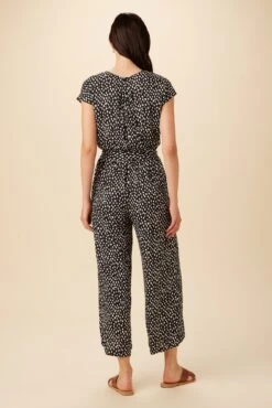 Wynnie Ecovero Jumpsuit - Italia 7 Wynnie Ecovero Jumpsuit - Italia -AGOLDE Shop 0562 Wynnie Italia 3