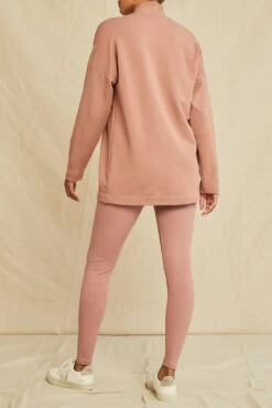 Alba Luxe Fleece Turtleneck - Quartz -AGOLDE Shop 0596 Alba Quartz 4085 web ed774855 c83f 41ab 9a14 b394994607b0