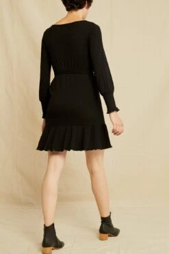 Ziggy Paris Rib Dress - Black -AGOLDE Shop 0638 Ziggy Black 4725 web 93eac9ea 52b1 4432 a247 4268d262e1ea