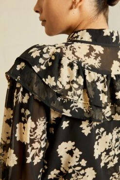 Myra Upcycled Blouse - Champagne Chiffon -AGOLDE Shop 0758 Myra Chiffon Champagne Chiffon 10024 web