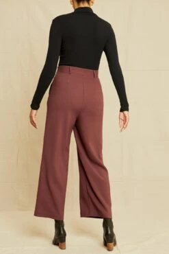 Charlie Wide Leg Pant - Pinot 6 Charlie Wide Leg Pant - Pinot -AGOLDE Shop 0761 Charlie Pinot 2606 web 0d2b8f50 1f22 4775 9dc0 b899261d8d89
