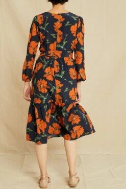 Adrienne Washable Silk Dress - Paysage Floral -AGOLDE Shop 0801 Adrienne Paysage Floral Print 5374 web e990187f 05cd 4a97 9c01 73f5f4a1883d