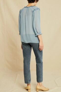 Silva Crinkle Cupro Blouse - Pool -AGOLDE Shop 0804 Silva Pool 3365 web 00f2ea4d 435a 43b8 8e52 0372118abb83