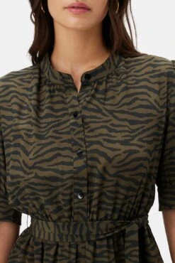 Malta Washable Silk Dress - Zebra Green Black -AGOLDE Shop 10072 Malta Silk Zebra Green Black 4