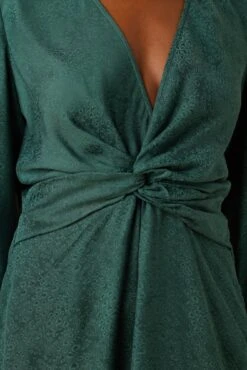 Etta Cupro Viscose Jacquard Dress - Darkest Spruce 7 Etta Cupro Viscose Jacquard Dress - Darkest Spruce -AGOLDE Shop 10077 Etta Jaquard Darkest Spruce 4