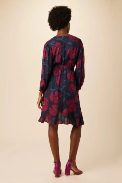 Elma Ecovero Wrap Dress - Paysage Berry -AGOLDE Shop 10088 Elma Viscose Paysage Berry 3