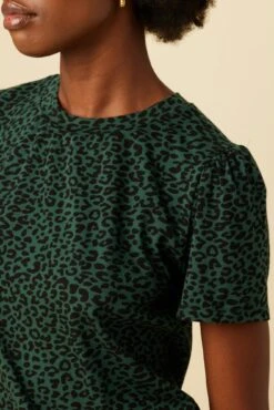 Odilia Reverie Knit Tee - Forest Leopard -AGOLDE Shop 10089 Odilia Reverie Forest Leopard 4