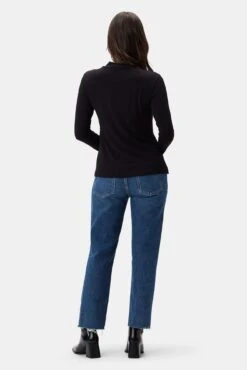 Wren Dream Knit Top - Black 6 Wren Dream Knit Top - Black -AGOLDE Shop 10130 Wren Dream Knit Black 3