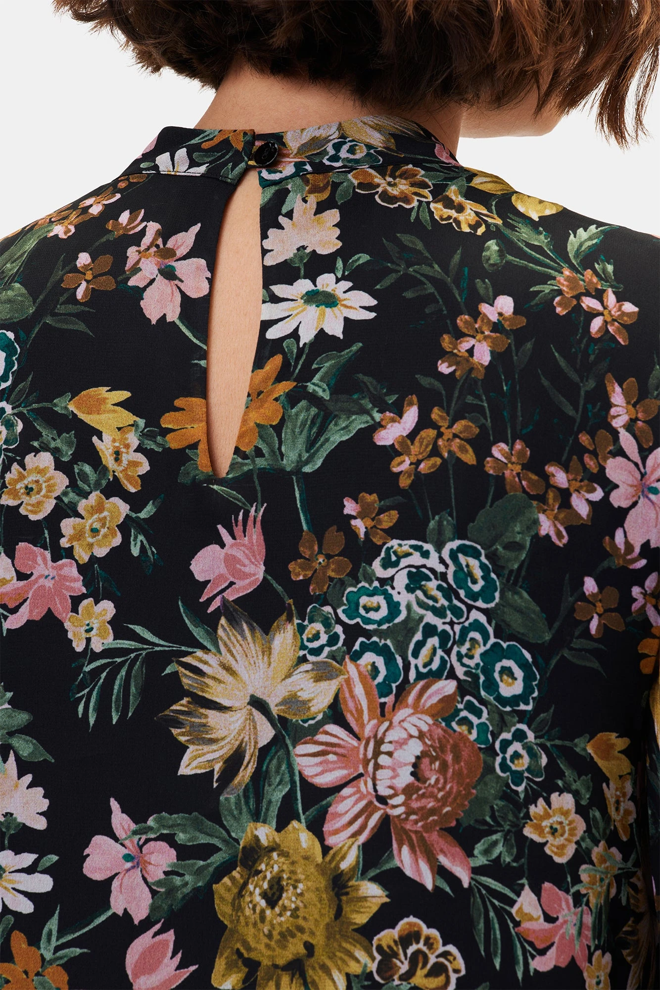 Jeanne Chiffon Blouse - Rosalind Floral Black 5 Jeanne Chiffon Blouse - Rosalind Floral Black - Image 5