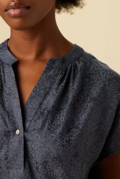 Renata Cupro Viscose Jacquard Blouse - Midnight Blue -AGOLDE Shop 10178 Renata Cupro Midnight Blue 4