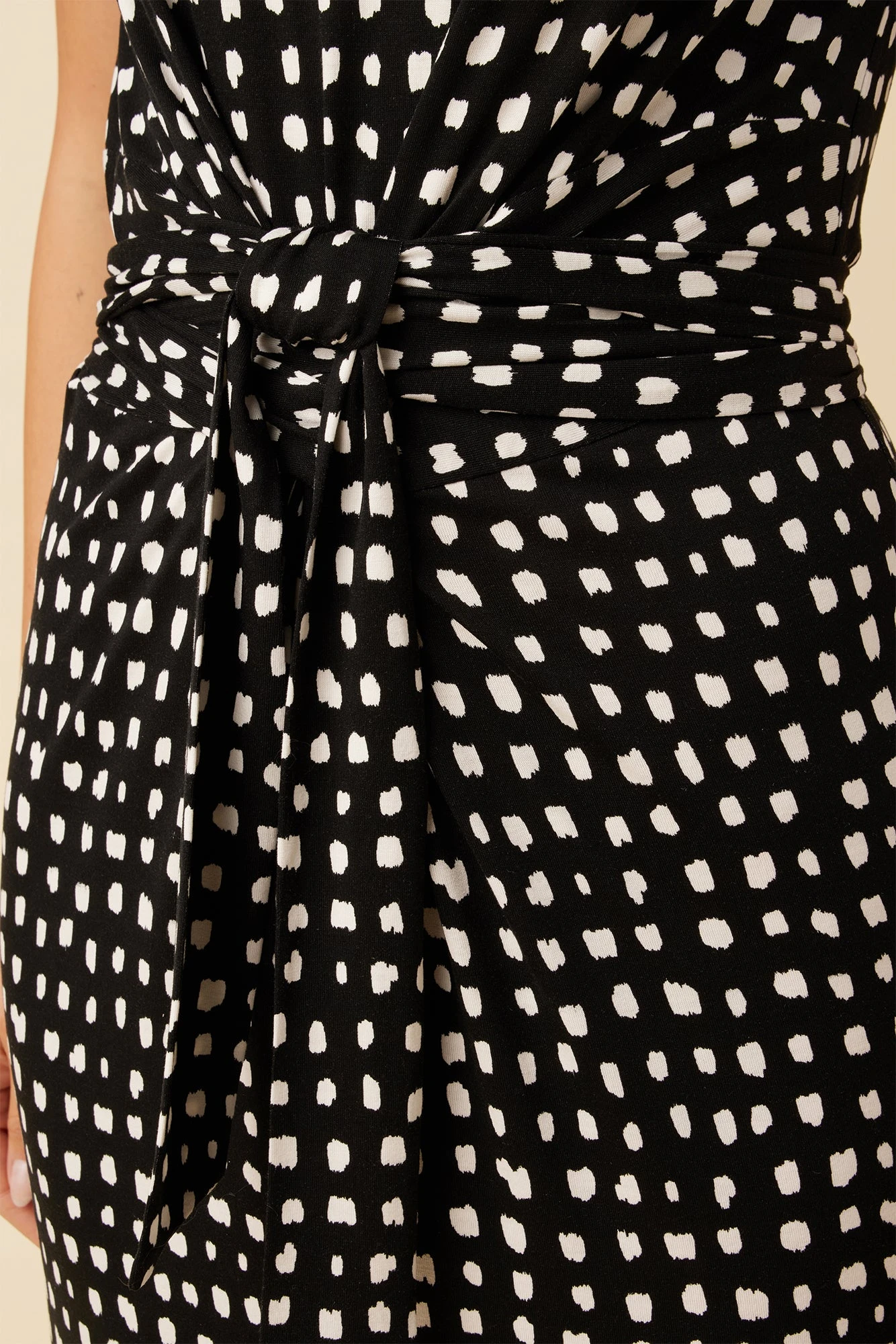 Castile Reverie Knit Dress - Valencia Dot Black 4 Castile Reverie Knit Dress - Valencia Dot Black - Image 4