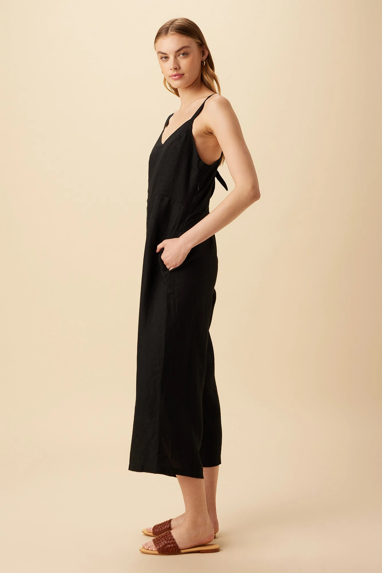 Taya Linen Jumpsuit - Black 2 Taya Linen Jumpsuit - Black - Image 2