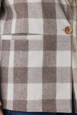 Tobie Single Breasted Blazer - Natural Buffalo Check -AGOLDE Shop 10328 Tobie Single Breasted Natural Buffalo Check 5 623f2ef8 35e8 4830 98fa 52a45c34c360