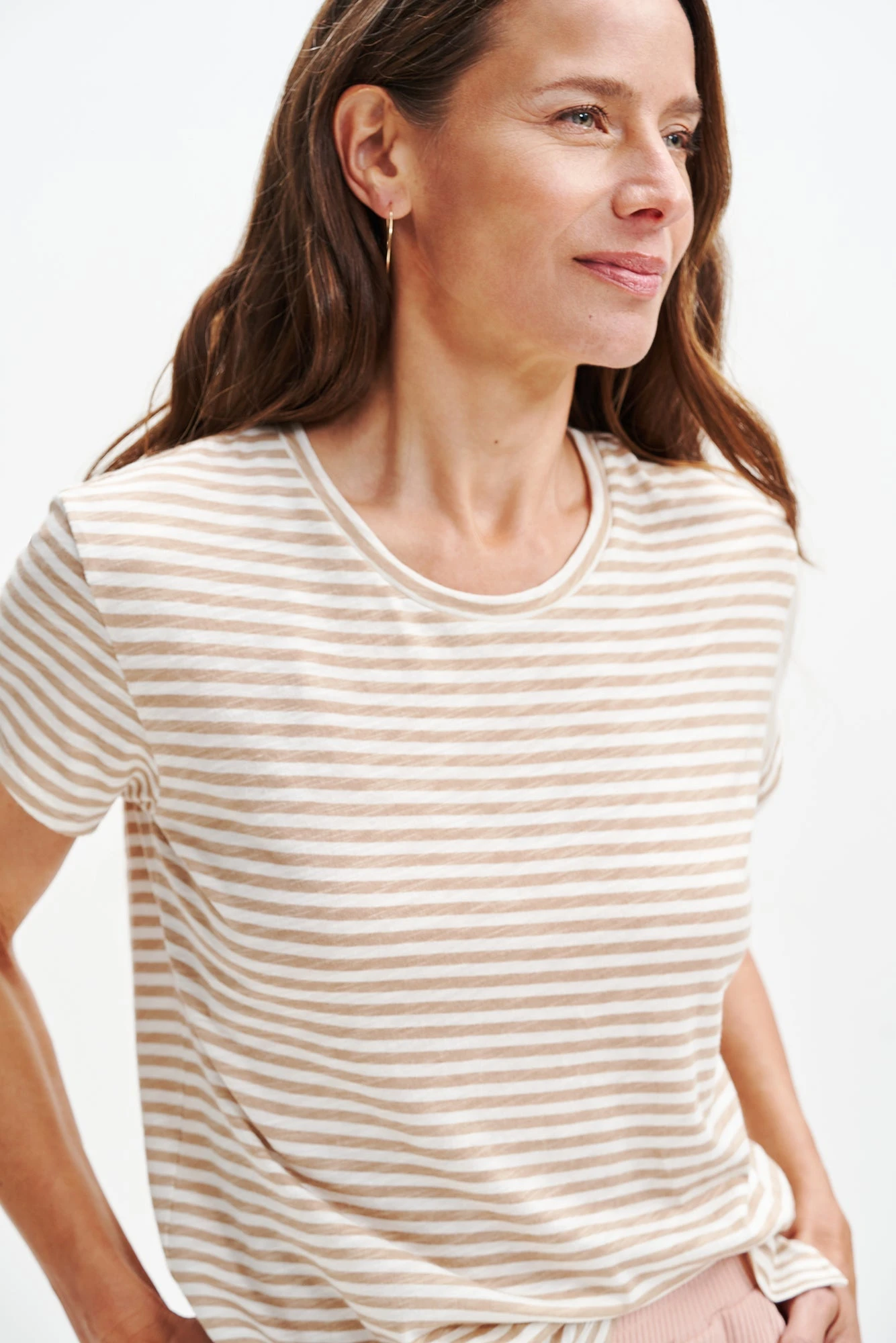 Leif Reverie Slub Tee - Soleil Stripe Tan 4 Leif Reverie Slub Tee - Soleil Stripe Tan - Image 4