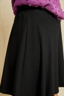 Evelyn Paris Rib Skirt - Black -AGOLDE Shop 1551 Evelyn Black 13045 web e7126540 db1e 4e6a bdc1 a323dc42307c