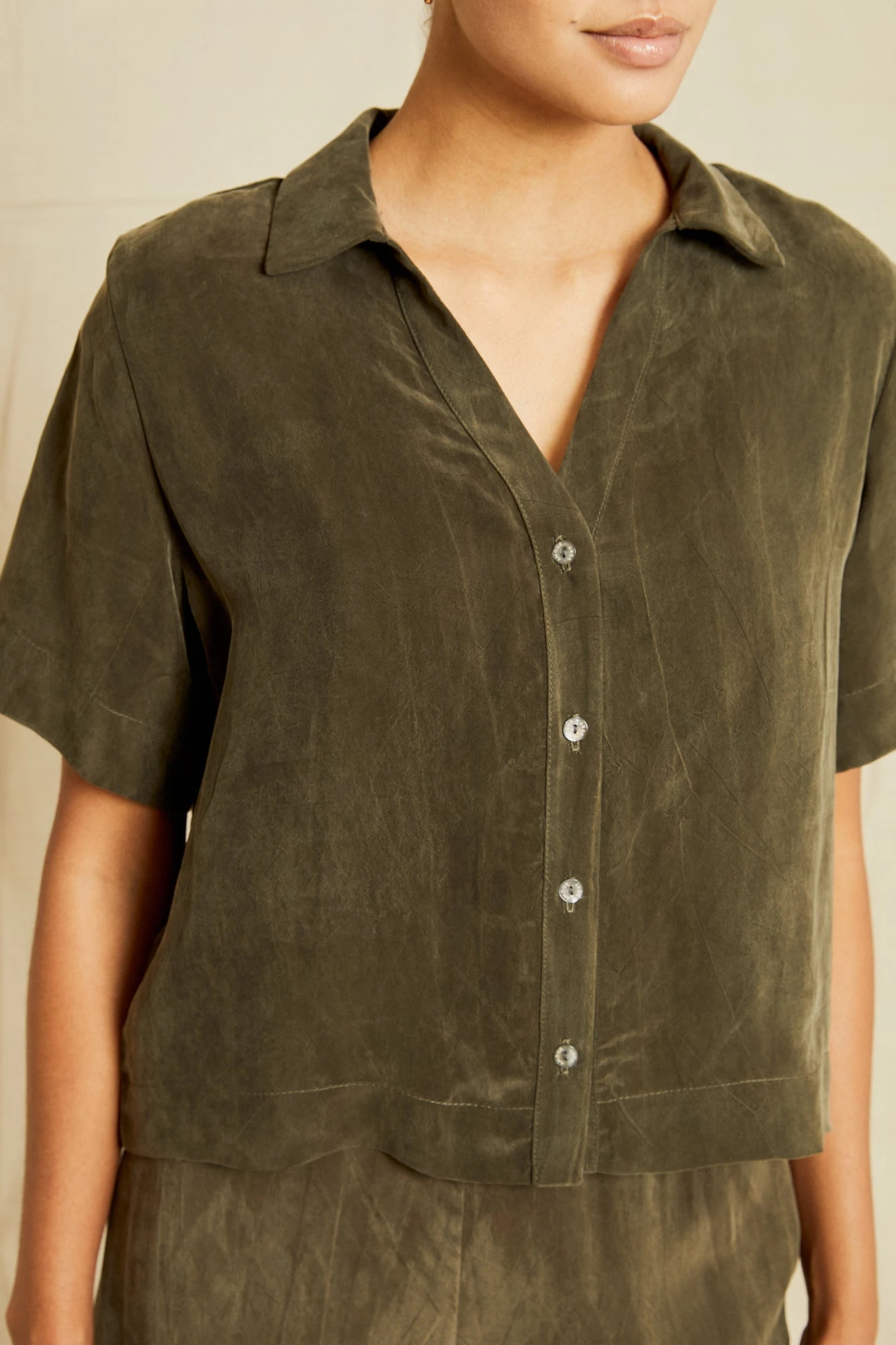 Monroe Cottonseed Cupro Pajama Top - Olive 4 Monroe Cottonseed Cupro Pajama Top - Olive - Image 4