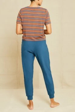 Tara Dream Knit Cropped Tee -AGOLDE Shop 211013 AV October ECOMM 0231TaraModalRivoliStripe 5624 web