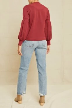 Maggie Luxe Fleece Top - Mulberry -AGOLDE Shop 211013 AV October ECOMM 0699MaggieMulberryLuxeFleece 7531 web 3255bd1e cbf9 45fa acaa 81622e944eb7