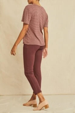 Odilia Scallop Knit Tee - Maple Quartz Stripe 6 Odilia Scallop Knit Tee - Maple Quartz Stripe -AGOLDE Shop 2304 Odilia Scallop Maple Quartz 3970 web bfba2507 8777 453d 9919 a5a168346096