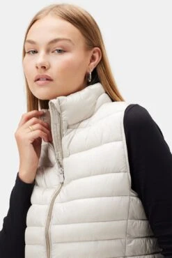 Save The Duck Lynn Vest - Rainey Beige -AGOLDE Shop 3RDPA6096 Lynn Puffer Vest Rainy Beige 5