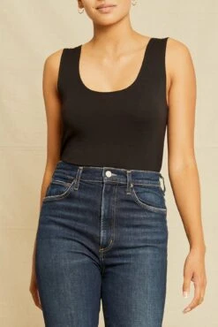 Iris Dream Knit Tank - Black - ReAmour -AGOLDE Shop 4012 Iris Scoop Neck Tank Black 3758 web b5d0baca d242 4c07 94c8 691848ca3cb5