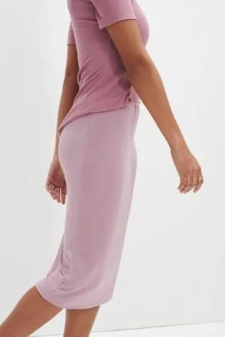 Yuma Dream Knit Skirt - Lilac 9 Yuma Dream Knit Skirt - Lilac -AGOLDE Shop 6089 Yuma Lilac 4363 web edaf7810 a38d 4cc2 9179 9f7f81a6fd92