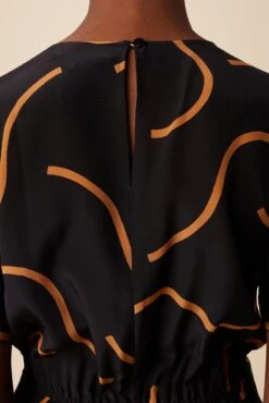 Fantasia Washable Silk Jumpsuit - Waves Caramel -AGOLDE Shop 7551 Fantasia Silk Waves Caramel 5