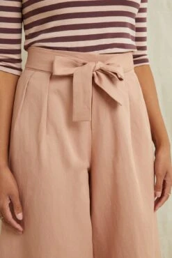 Frankie Femme Fête Pant - Rose -AGOLDE Shop 7602FrankieRose 1699 web 453ce01d bf7c 4368 b4b2 c6a00194b7a6