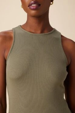 Jillian Dream Rib Tank - Vetiver 7 Jillian Dream Rib Tank - Vetiver -AGOLDE Shop 7928 Jillian Vetiver 4