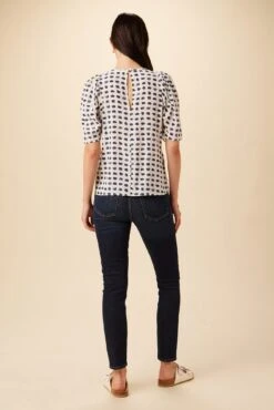 Sylvia Washable Silk Blouse - Squared Up White 7 Sylvia Washable Silk Blouse - Squared Up White -AGOLDE Shop 7935 Sylvia Silk Squared Up White 3