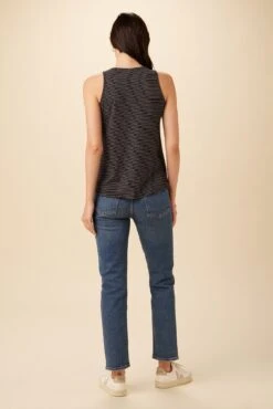 Sadie Tencel Slub Tank - Gigi Black Stripe 7 Sadie Tencel Slub Tank - Gigi Black Stripe -AGOLDE Shop 7951 Sadie Gigi Stripe Black 3