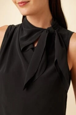 Leyna Washable Silk Blouse - Black 7 Leyna Washable Silk Blouse - Black -AGOLDE Shop 7983 Leyna Black 4