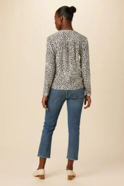 Kaya Washable Silk Blouse - Tiger Eye Silver 6 Kaya Washable Silk Blouse - Tiger Eye Silver -AGOLDE Shop 8509R1 Kaya Tiger Eye Silver 3