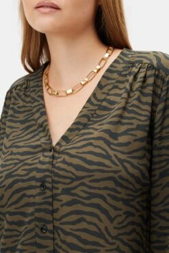 Kaya Washable Silk Blouse - Zebra Green Black