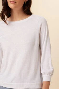 Issa Raglan Slub Tee - White Slub 7 Issa Raglan Slub Tee - White Slub -AGOLDE Shop 9400 Issa Slub White 4